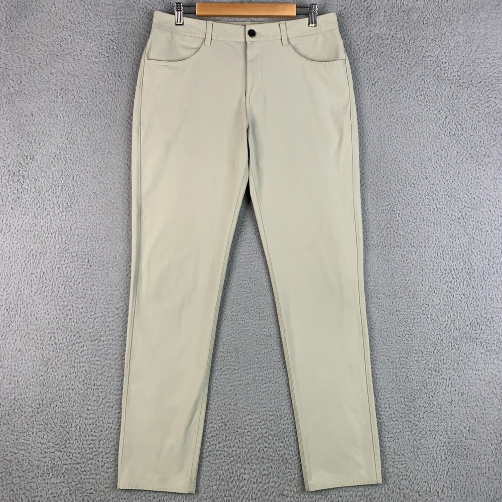 Vuori Meta Pant Men's Size 32 Beige Khaki Slim Straight Technical Performance